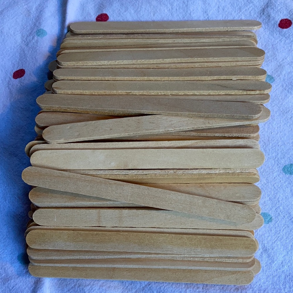 100 Crafting Wood sticks